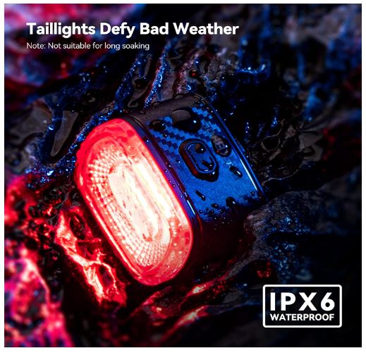 ROCKBROS Bike Rear Light LED Waterproof IPX6 USB Rechargeable, Smart Brake Light Helder rood licht met 5 vaste en knipperende modi.