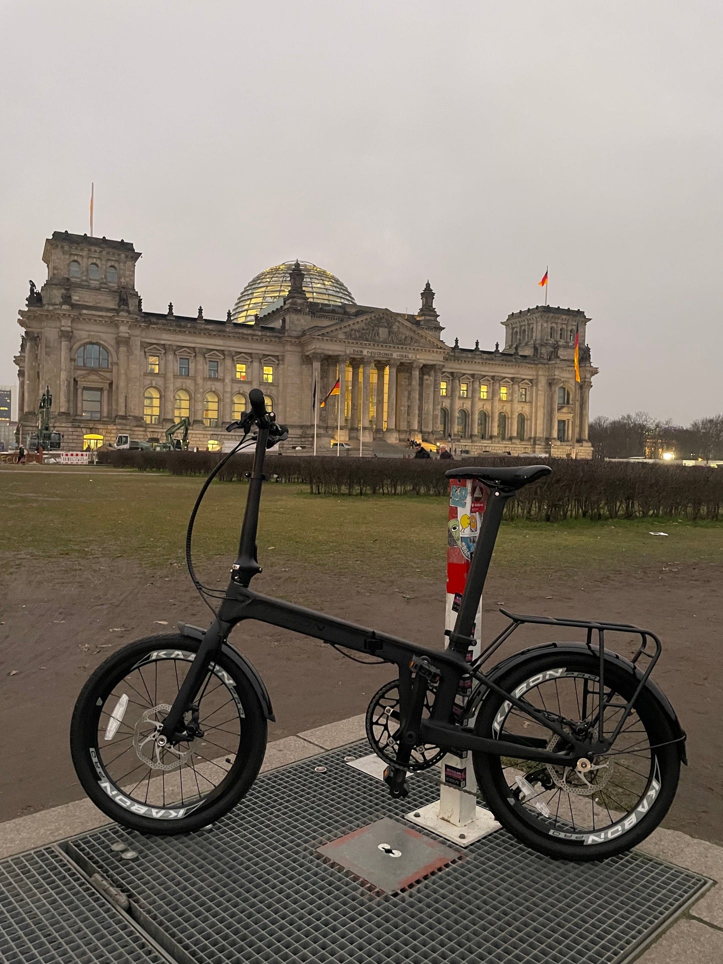 KABON City vouwfiets Carbon Shimano Altus 9S 20 inch
