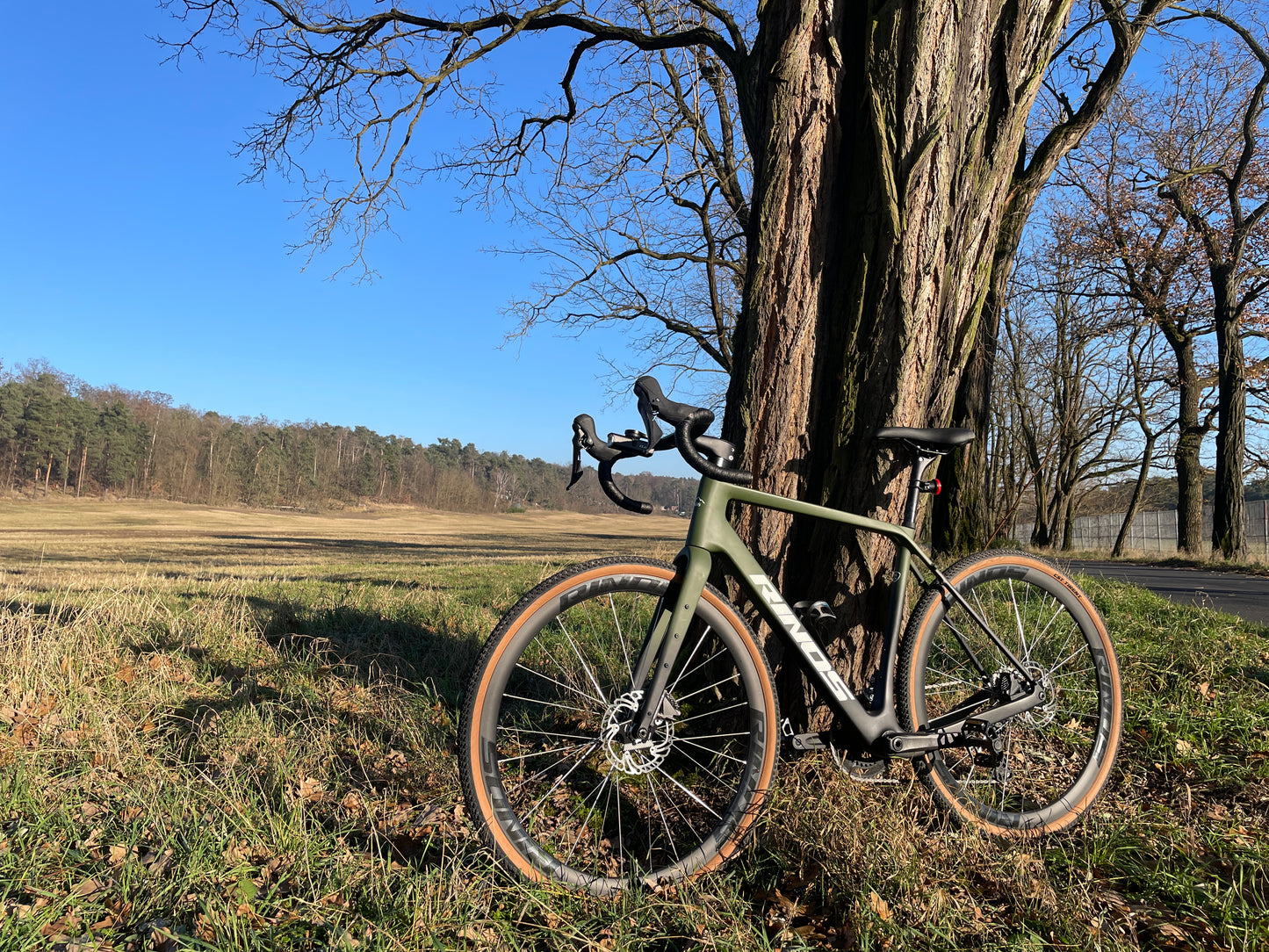 RINOS Carbon Gravel Fiets Sandman7.0 Shimano GRX820
