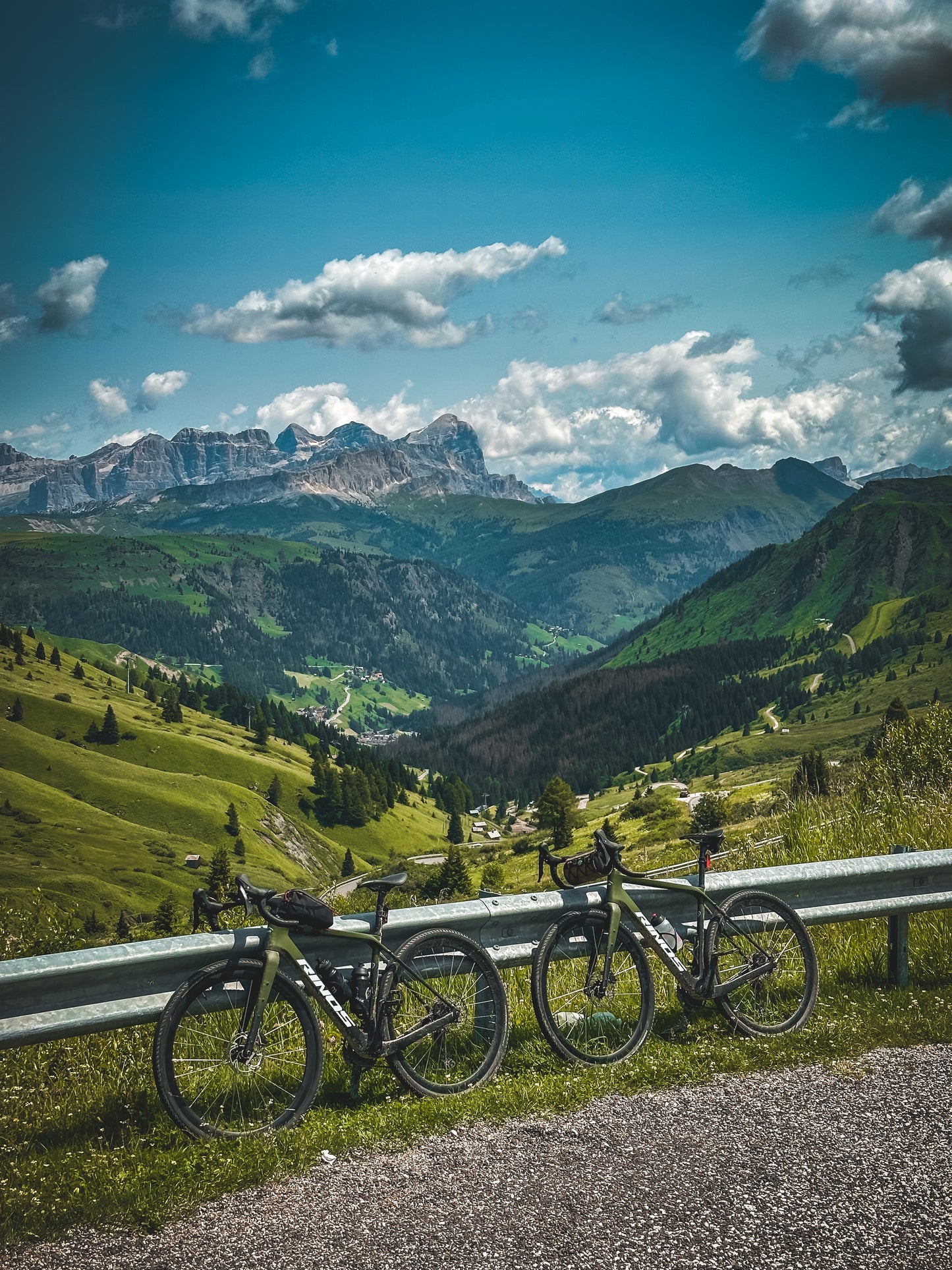 RINOS Carbon Gravel Fiets Sandman7.0 Shimano GRX820