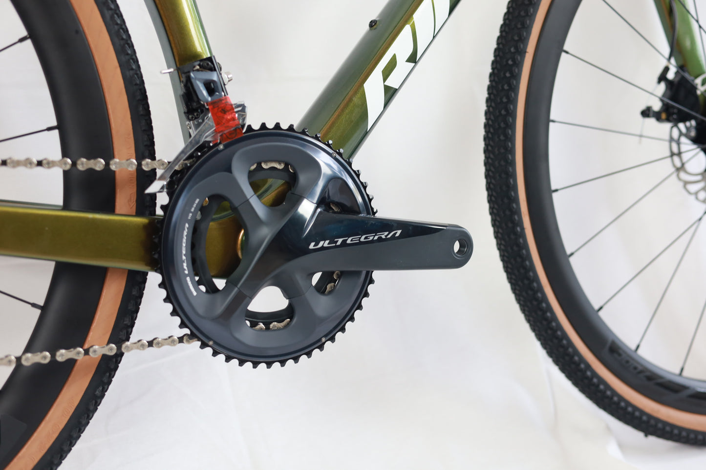 RINOS Carbon Gravel Fiets Sandman5.0 Shimano R8000 Ultegra