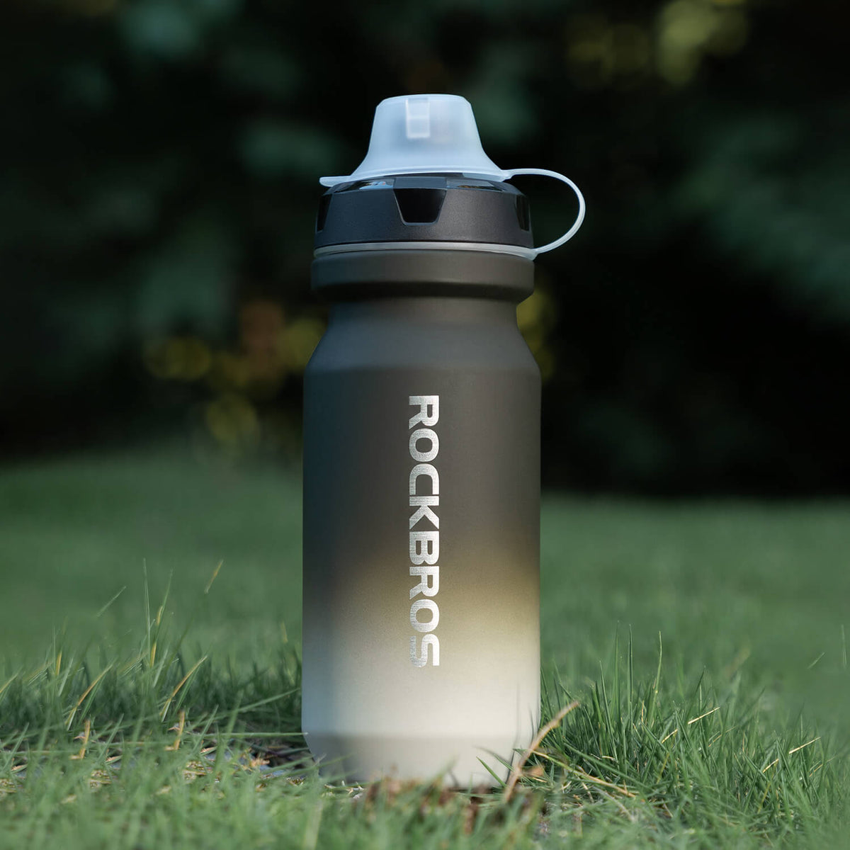 ROCKBROS Fietsfles met lekvaste Pull-Top-sluiting 600/750ml