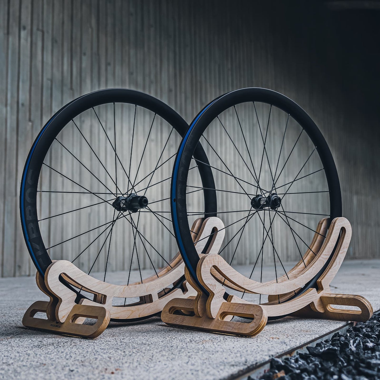 700C carbon wielset met 38 mm schijfrem en steekas voor racefietsen van ROCKBROS